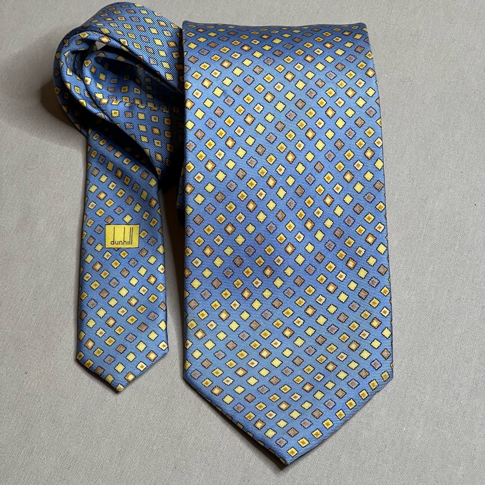 Dunhill Italian made Blue with Yellow accents Silk Tie Luxury Summer Casual